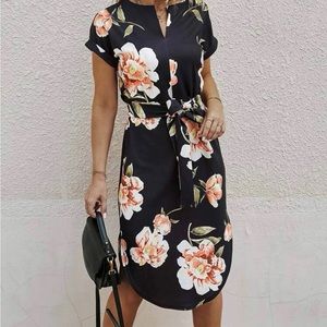 Sz M/6 Notched Neck Floral Belted Dress